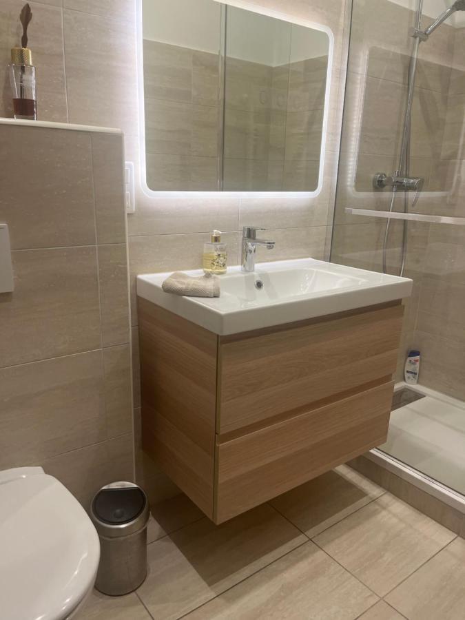 Au Coeur De Cassis Apartment ภายนอก รูปภาพ